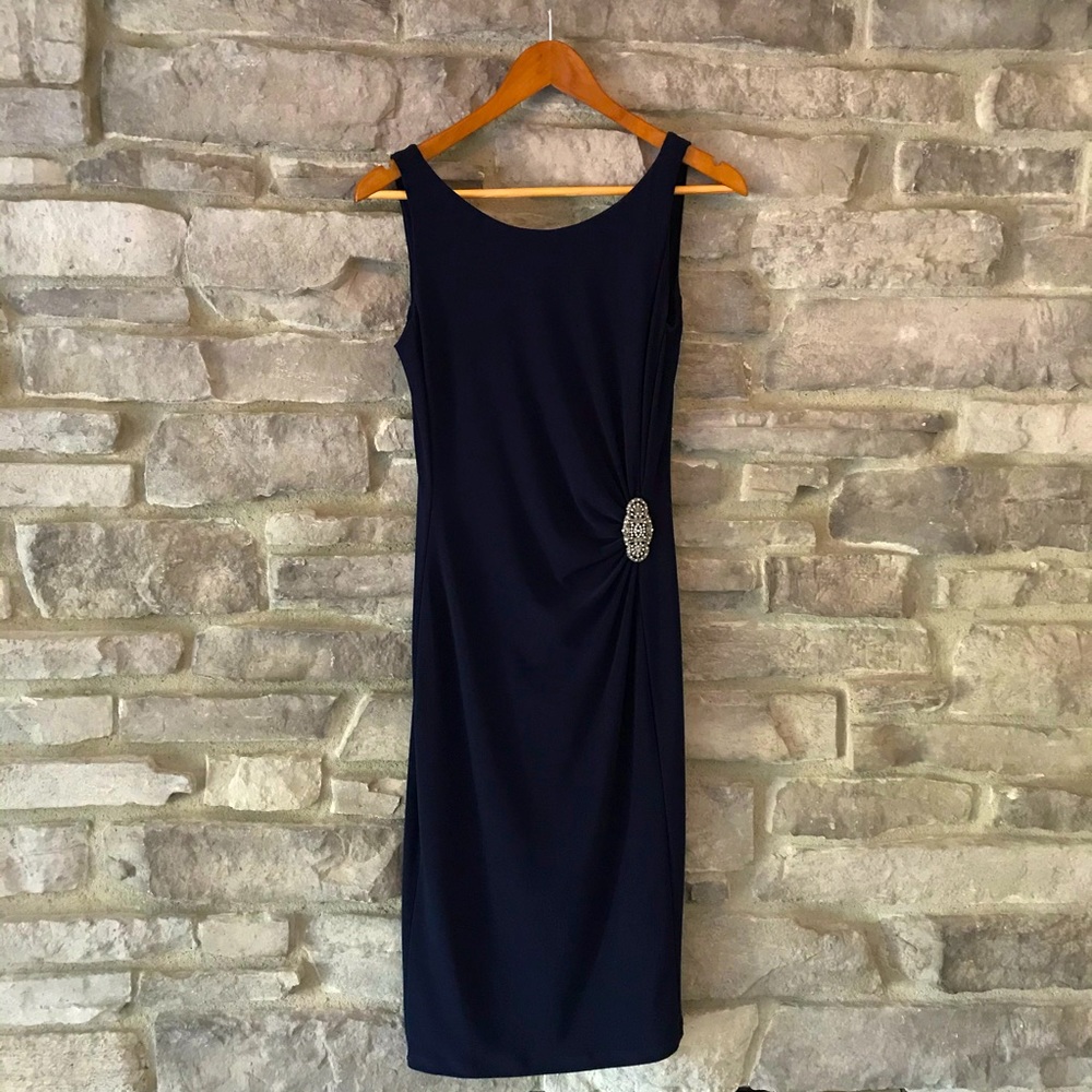NWOT Lauren Ralph Lauren Size 2 Navy Evening Dress